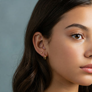 CLASSIC YELLOW GOLD HOOP
